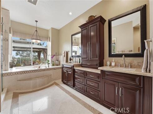 10  Toulon  , Laguna Niguel, CA