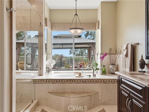 10  Toulon  , Laguna Niguel, CA