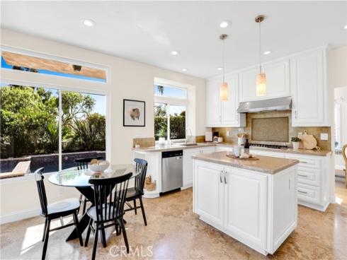 10  Glastonbury  , Laguna Niguel, CA