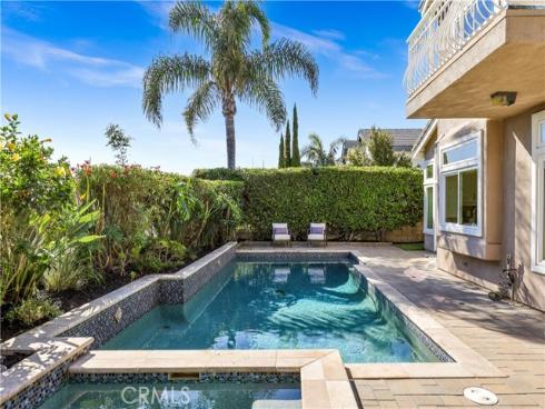 10  Glastonbury  , Laguna Niguel, CA