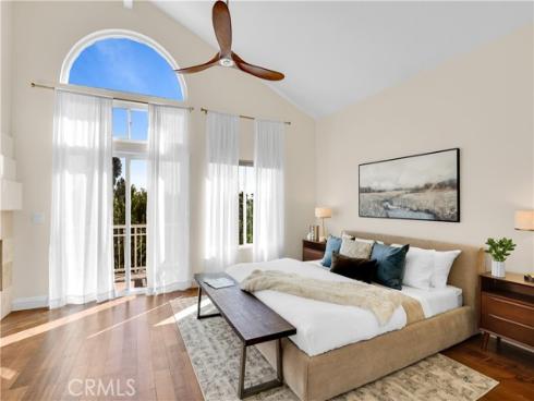 10  Glastonbury  , Laguna Niguel, CA