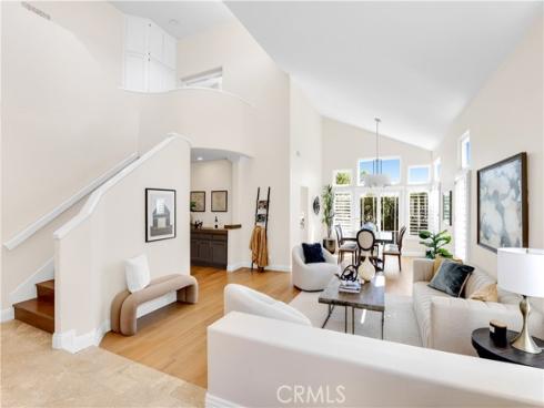 10  Glastonbury  , Laguna Niguel, CA