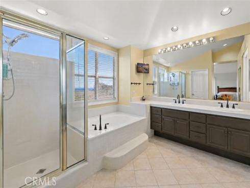 14 Pembroke Ln , Laguna Niguel, CA