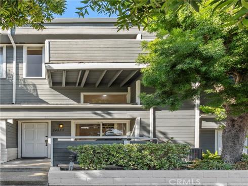 24859 Nueva Vista Drive 15 , Laguna Niguel, CA