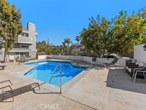 24859 Nueva Vista Drive 15 , Laguna Niguel, CA