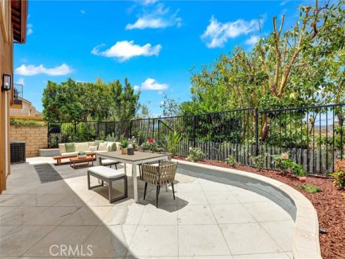 27961  Hedgeline Drive  , Laguna Niguel, CA