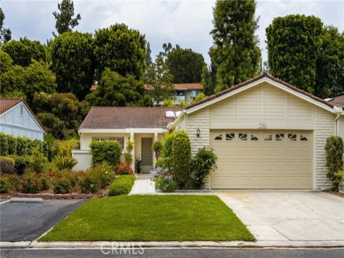 3325 Via Carrizo A , Laguna Woods, CA