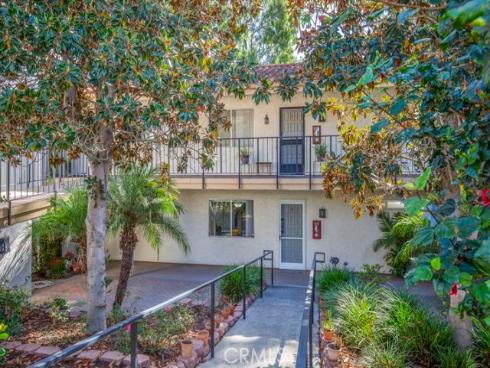 5533 Via La Mesa B , Laguna Woods, CA