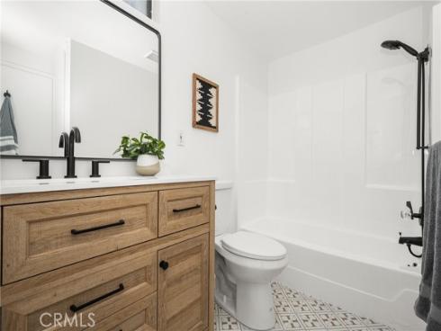 3145 Via Vista B , Laguna Woods, CA