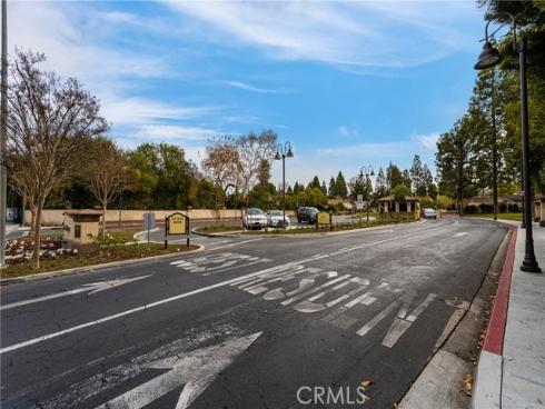 3145 Via Vista B , Laguna Woods, CA