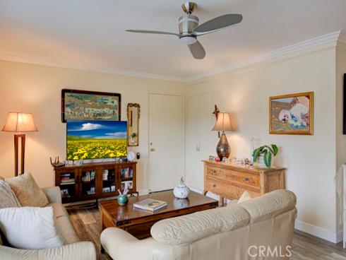 957 Calle Aragon N , Laguna Woods, CA