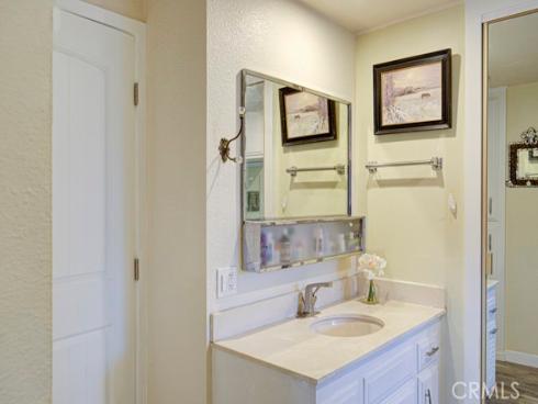 957 Calle Aragon N , Laguna Woods, CA