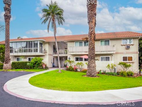 957  Calle Aragon  N , Laguna Woods, CA