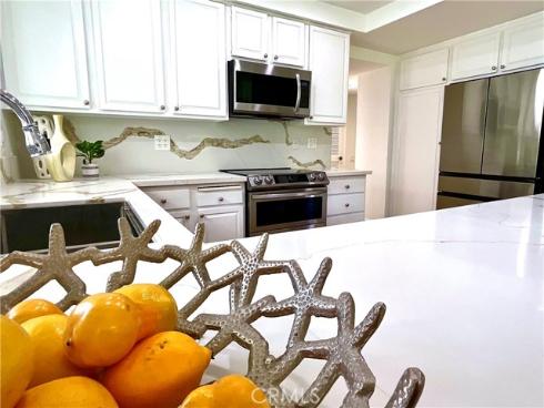 5204 Avenida Despacio , Laguna Woods, CA