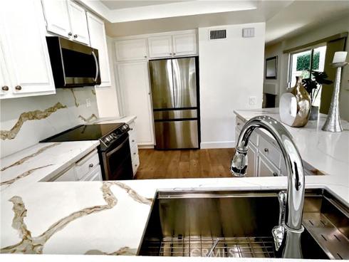 5204 Avenida Despacio , Laguna Woods, CA