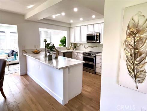 5204 Avenida Despacio , Laguna Woods, CA