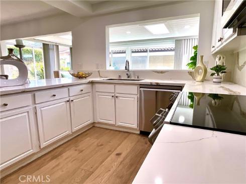 5204 Avenida Despacio , Laguna Woods, CA