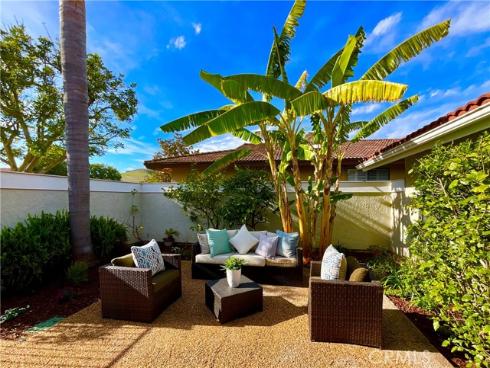 5204 Avenida Despacio , Laguna Woods, CA