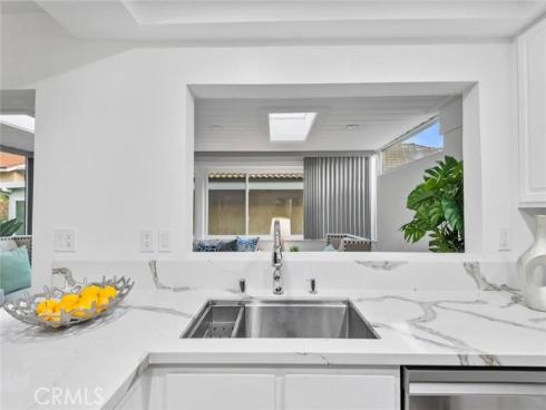 5204 Avenida Despacio , Laguna Woods, CA