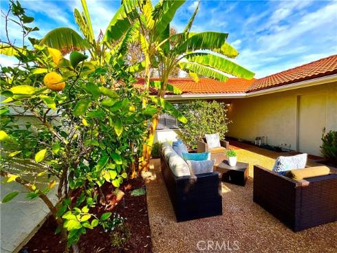 5204 Avenida Despacio , Laguna Woods, CA