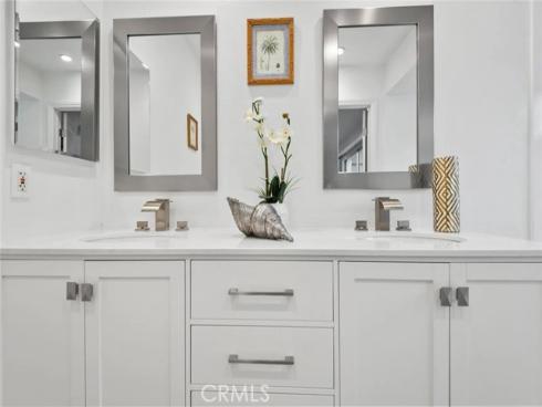 5204 Avenida Despacio , Laguna Woods, CA