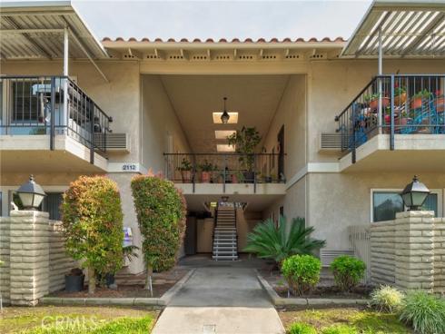 2112 Via Puerta N , Laguna Woods, CA