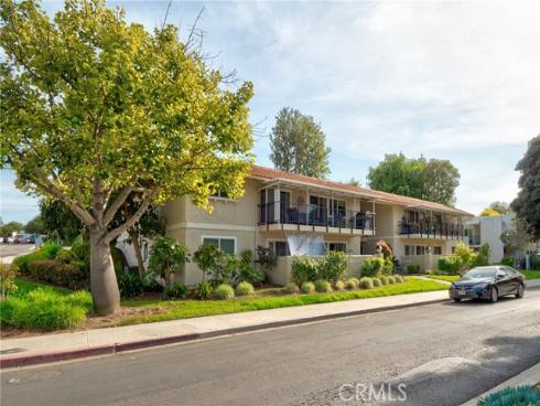 2112 Via Puerta N , Laguna Woods, CA