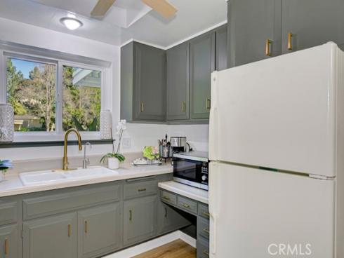 121  Via Estrada  B , Laguna Woods, CA