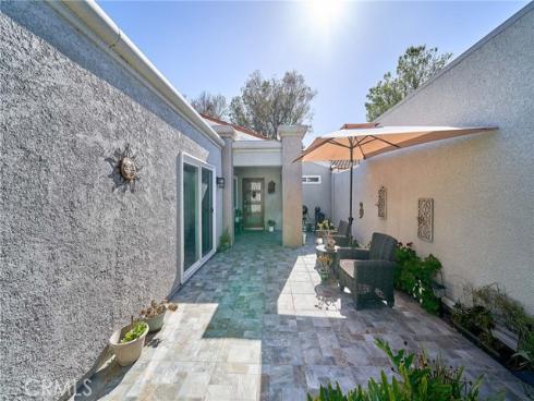 5394 Paseo Del Lago B , Laguna Woods, CA