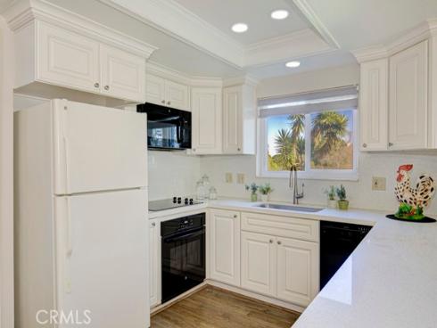 5 Via Castilla B , Laguna Woods, CA
