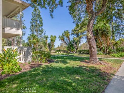 5 Via Castilla B , Laguna Woods, CA