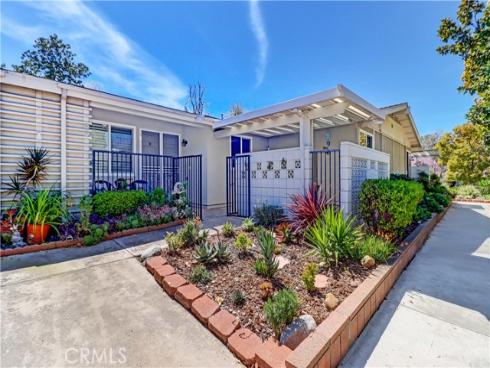 544 Via Estrada B , Laguna Woods, CA