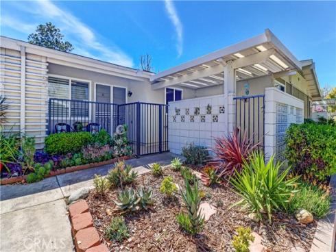 544 Via Estrada B , Laguna Woods, CA