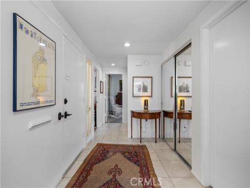 3013 Via Buena Vista , Laguna Woods, CA