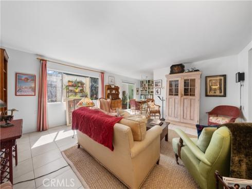 3013 Via Buena Vista , Laguna Woods, CA