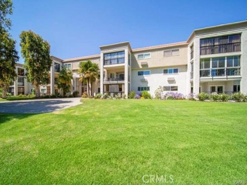 5515 Paseo Del Lago 1F , Laguna Woods, CA