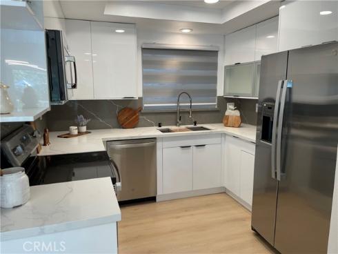 2405 Via Mariposa 1B , Laguna Woods, CA