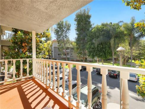 2405 Via Mariposa 1B , Laguna Woods, CA