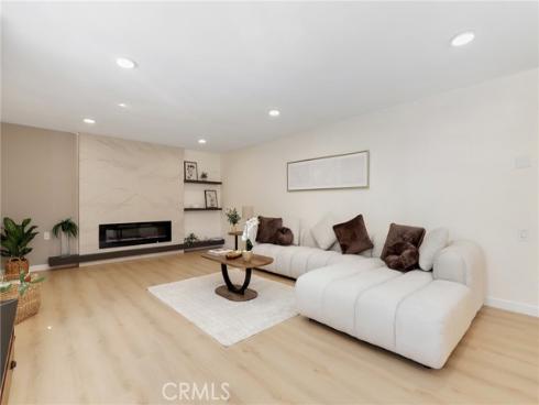 2405 Via Mariposa 1B , Laguna Woods, CA