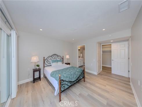 3379 Punta Alta B , Laguna Woods, CA