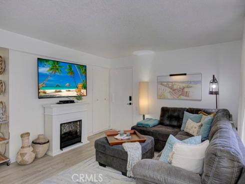 893 Ronda Sevilla D , Laguna Woods, CA