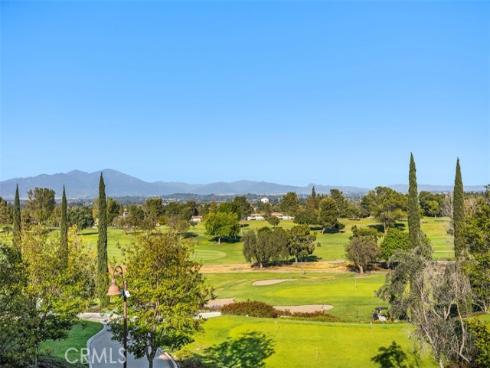 8 Via Castilla R , Laguna Woods, CA