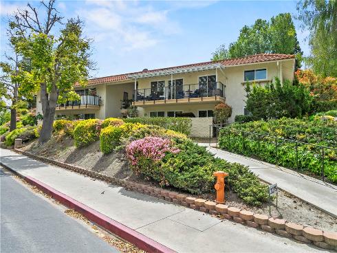 2275 Via Mariposa N , Laguna Woods, CA