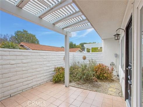 2083 Ronda Granada F , Laguna Woods, CA