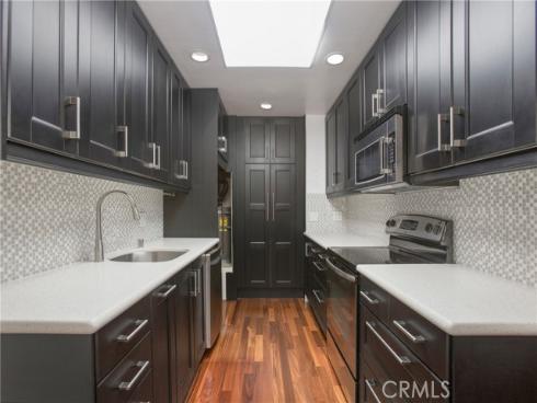 2083 Ronda Granada F , Laguna Woods, CA