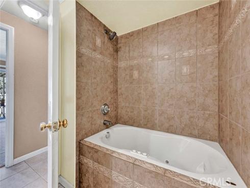 2249 Via Mariposa N , Laguna Woods, CA