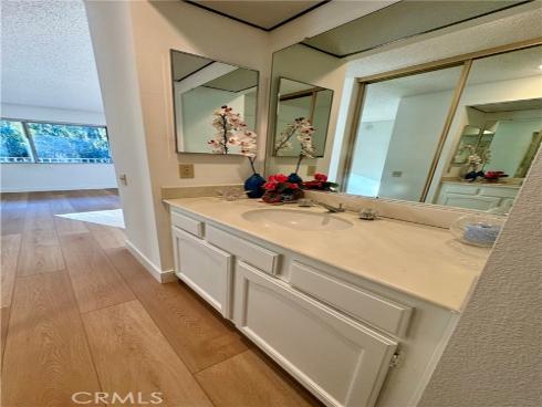 4026 Calle Sonara 2E , Laguna Woods, CA