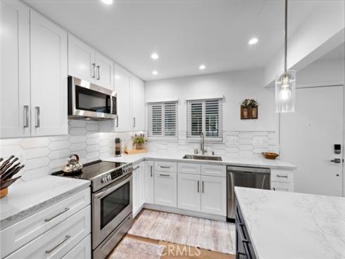 2134 Via Puerta D , Laguna Woods, CA