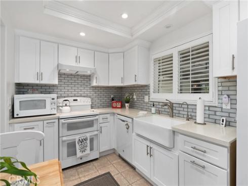 5515 Paseo Del Lago 1D , Laguna Woods, CA