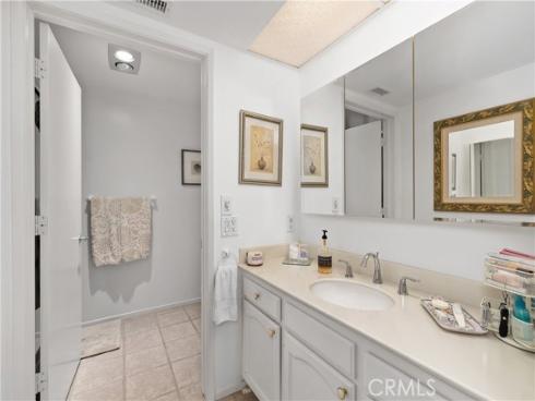 5515 Paseo Del Lago 1D , Laguna Woods, CA